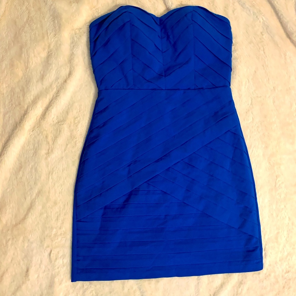 Strapless dress